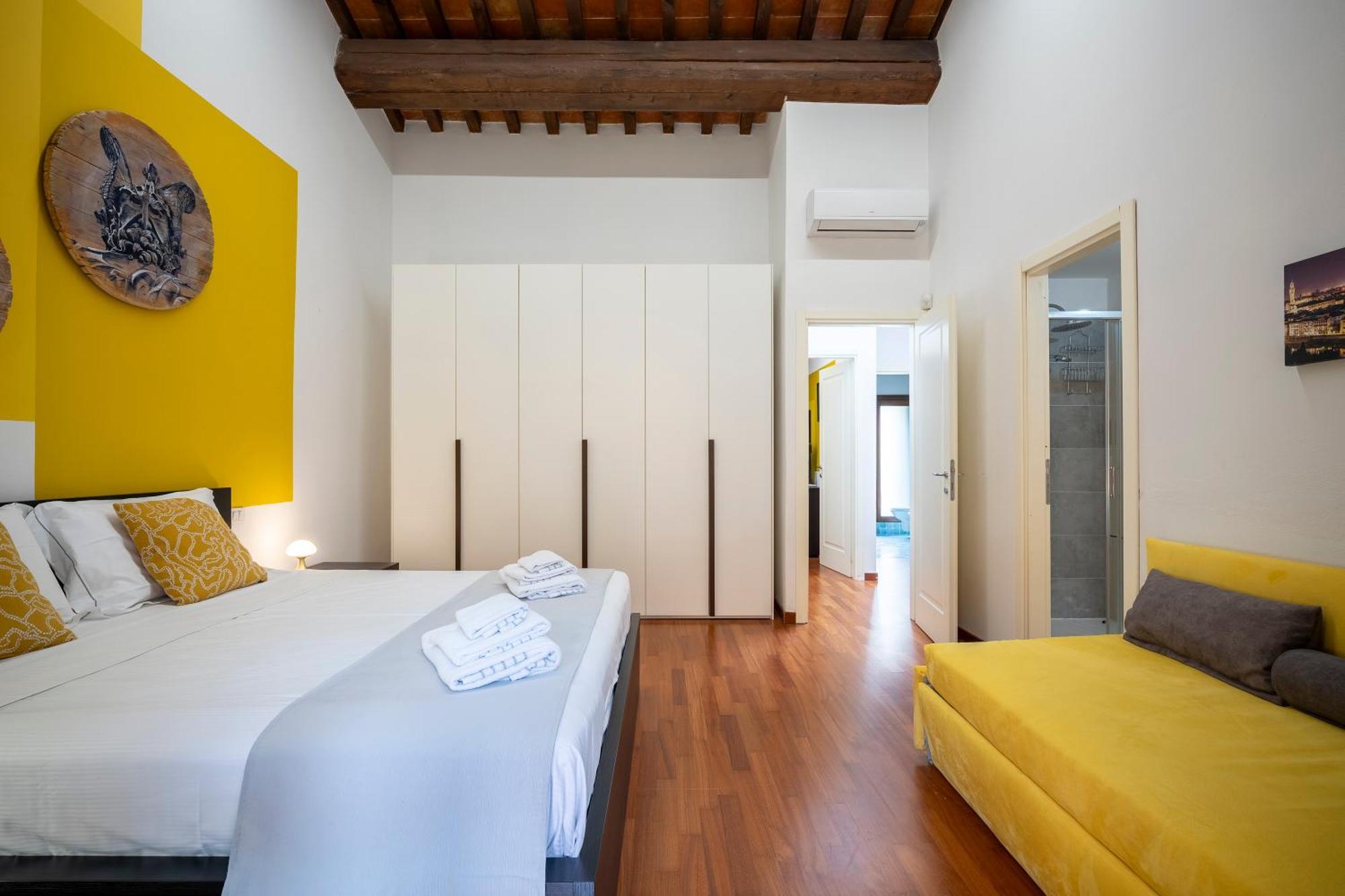 "Once Upon A Time" Cherubini Palace Thematic Apartments Free Parking Firenze Eksteriør bilde